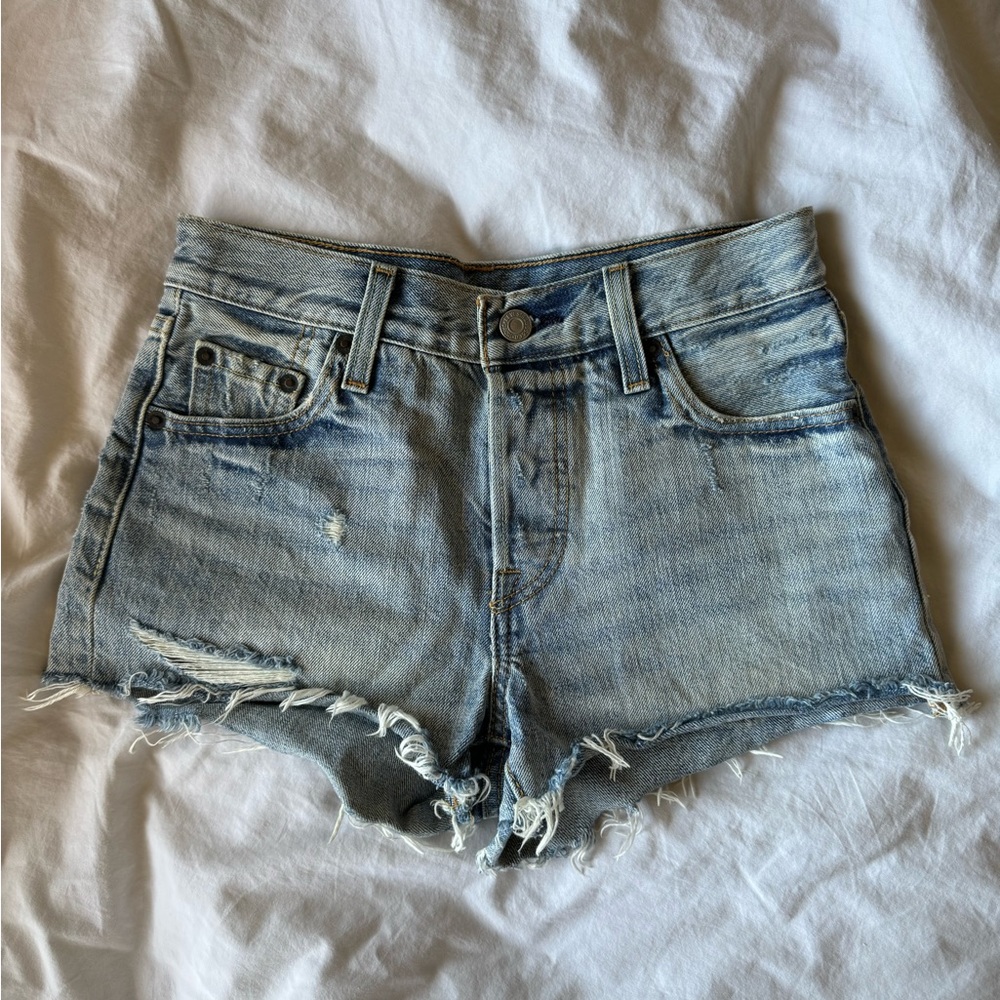Levi’s 501 Original Fit High Rise Women’s Shorts